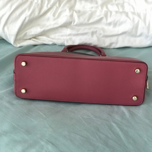 🚫🚫🚫SOLD. Coach Signature Sierra Satchel.🚫🚫🚫 - Picture 3 of 7